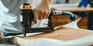 best-staple-guns-for-upholstery