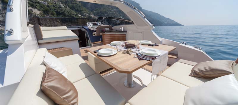 replace-boat-upholstery