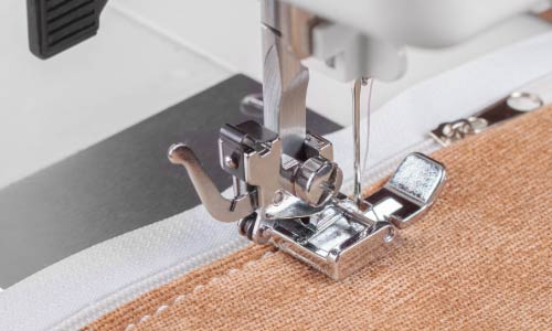 Best upholstery sewing machine for tough fabrics